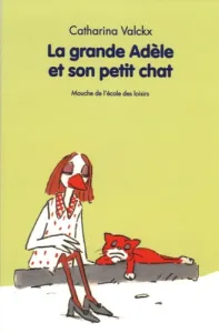 La grande Adèle et son petit chat